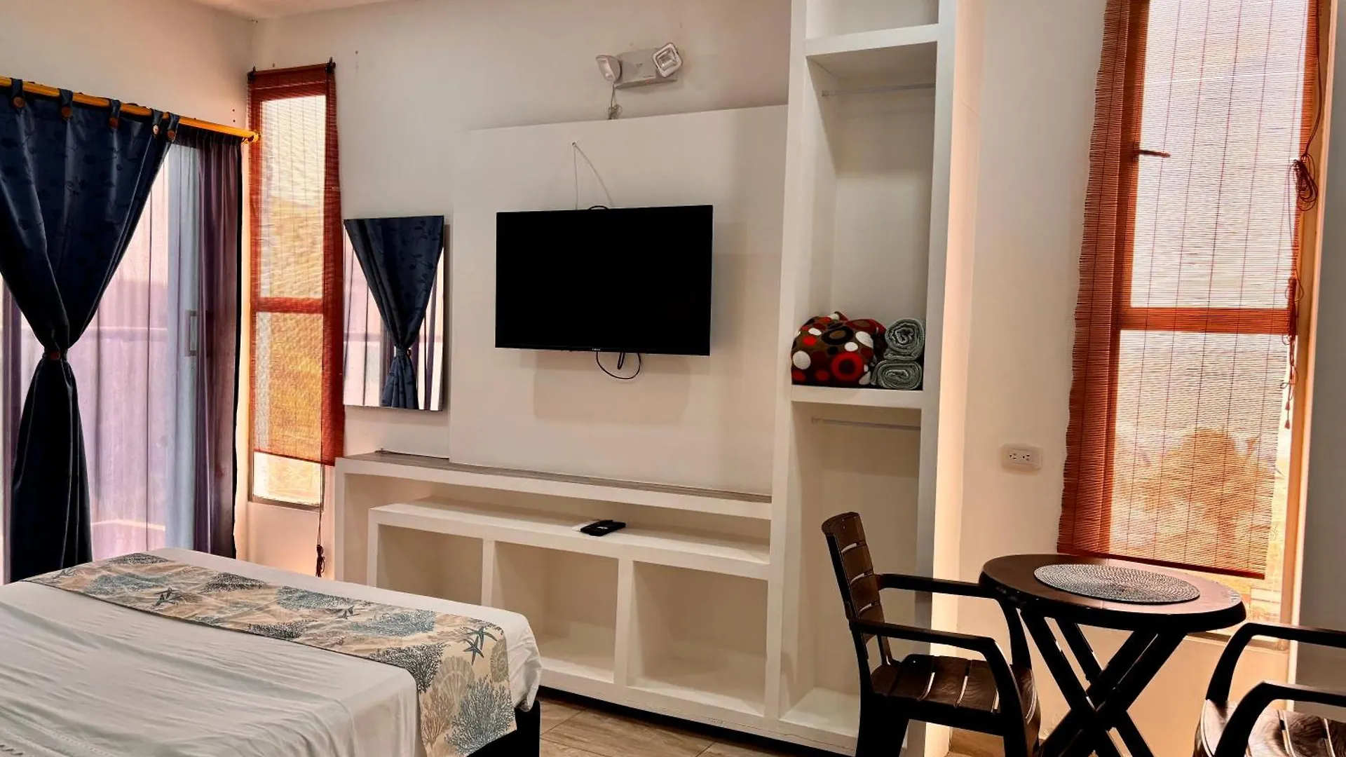 Avadia Del Mar Aparthotel Cartagena 0*,