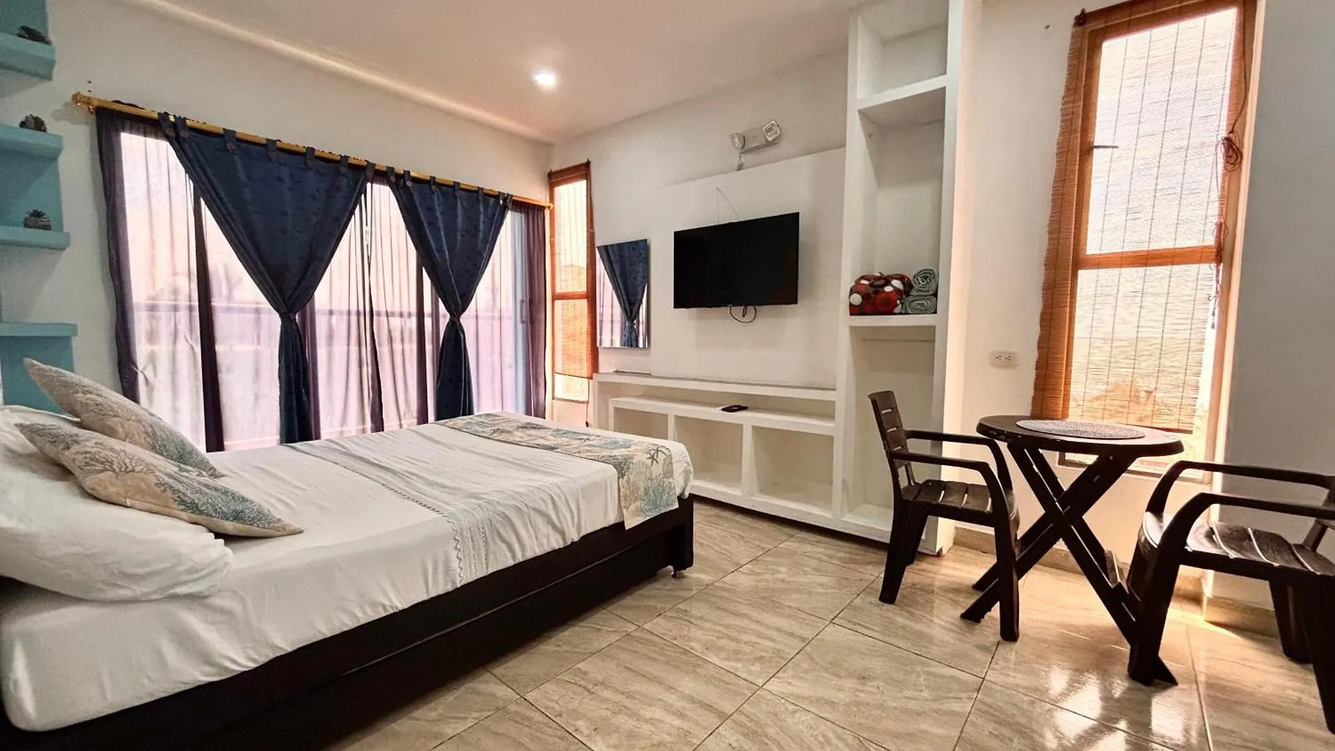 Avadia Del Mar Aparthotel Cartagena